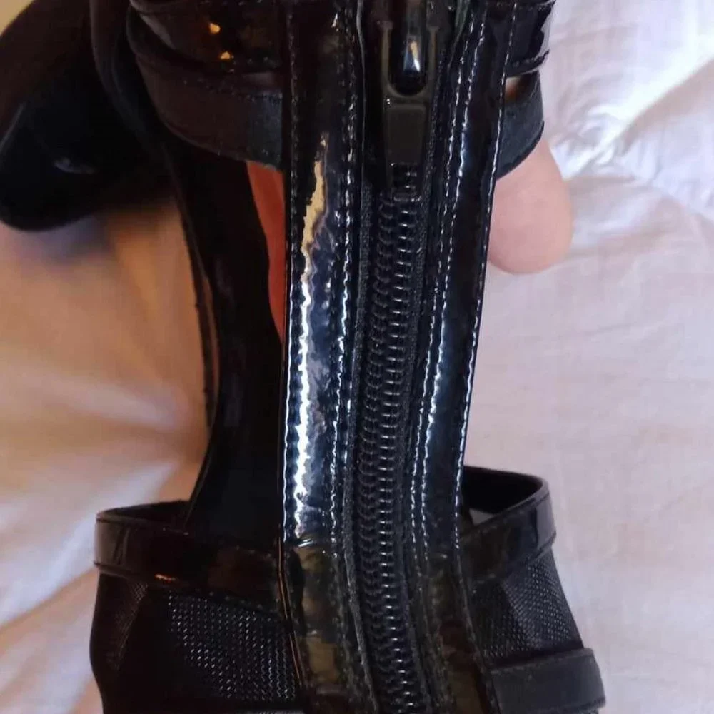 Shoes of Prey Deluxe Custom sequins zipper T-bar sexy black heels - Picture 5 of 7